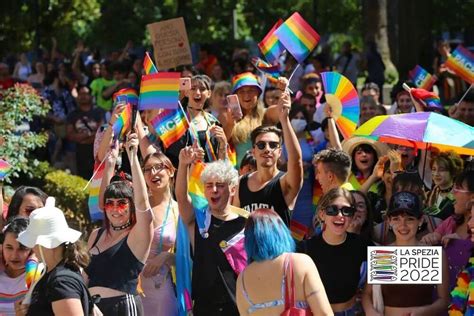 gay bakeca spezia|Gay Area in Provincia di La Spezia